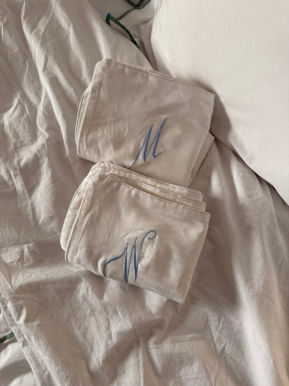 bride basket 🦢🤍 (swan pj)