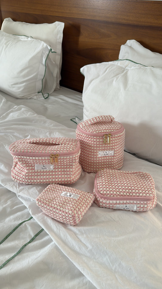 Woolen pink pouch set ˙✧˖°🐿️ ༘ 💝⋆｡˚