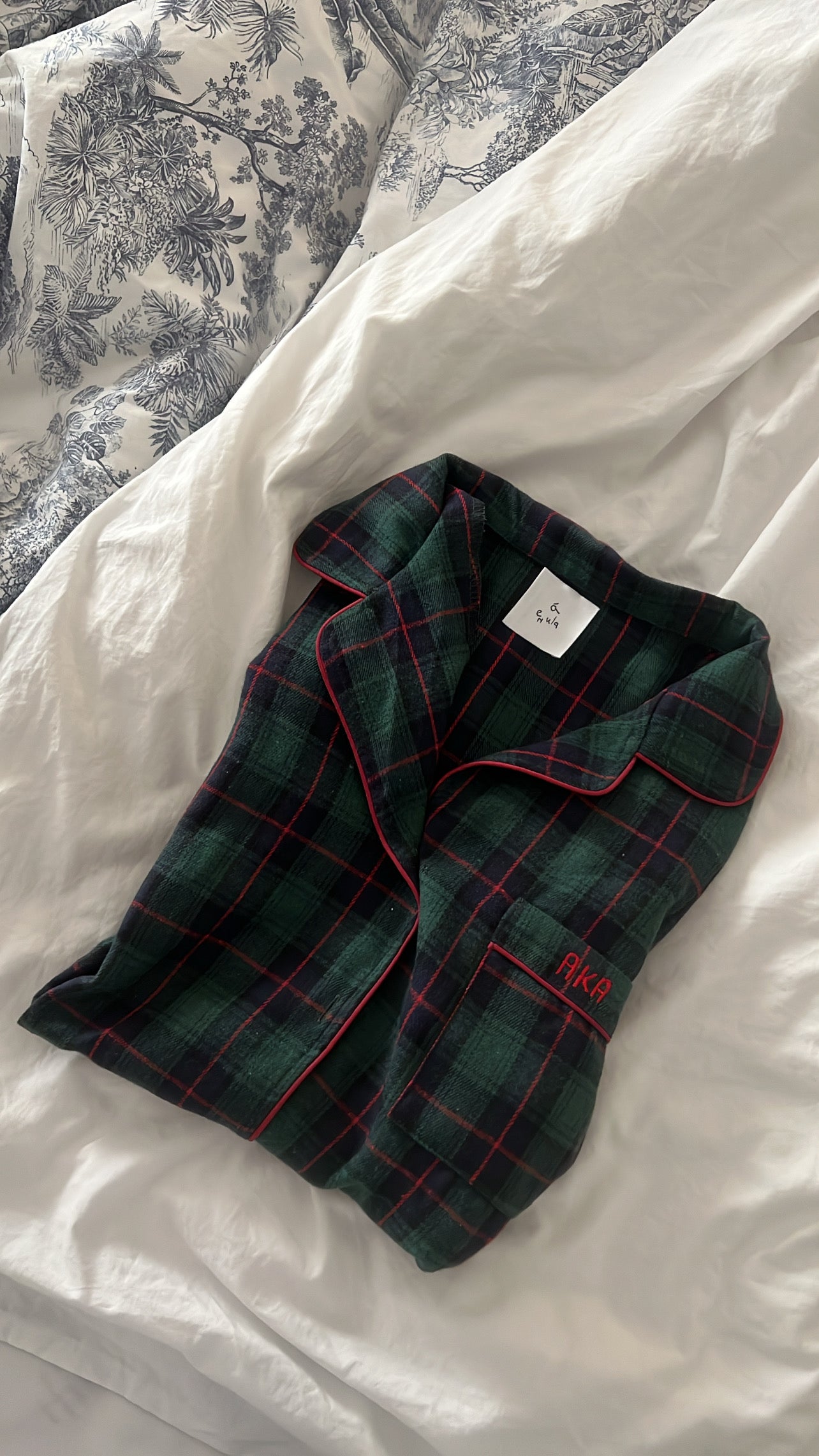 Frosted pine🌲💌☃️