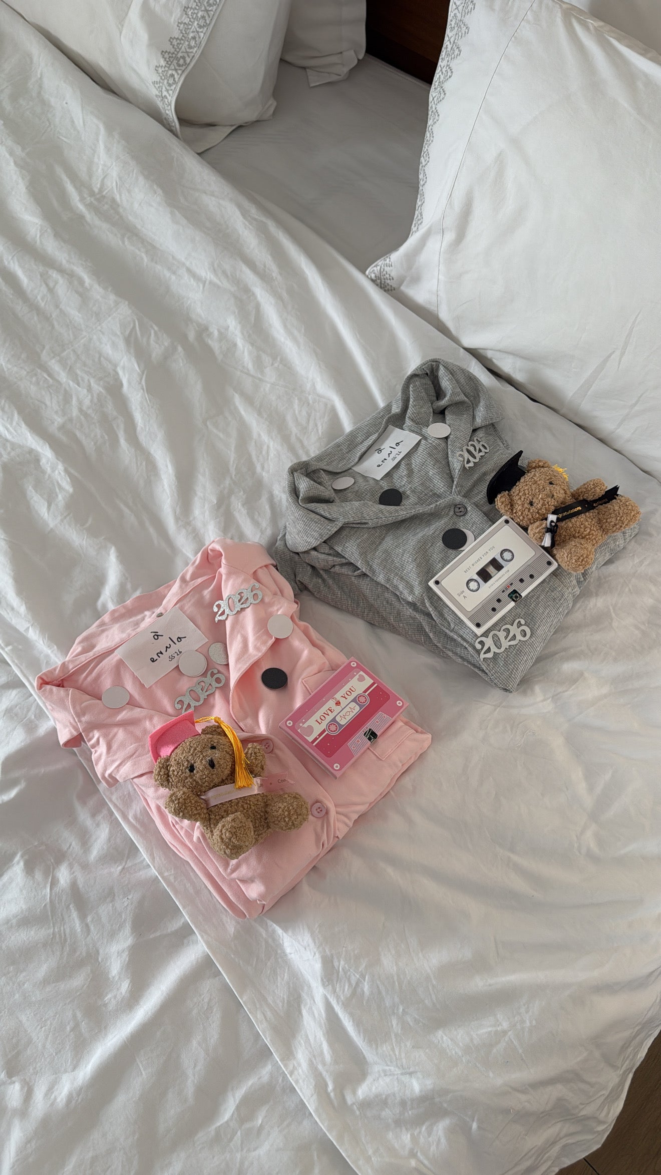 pink senior 2026 package 👩‍🎓🩷💌