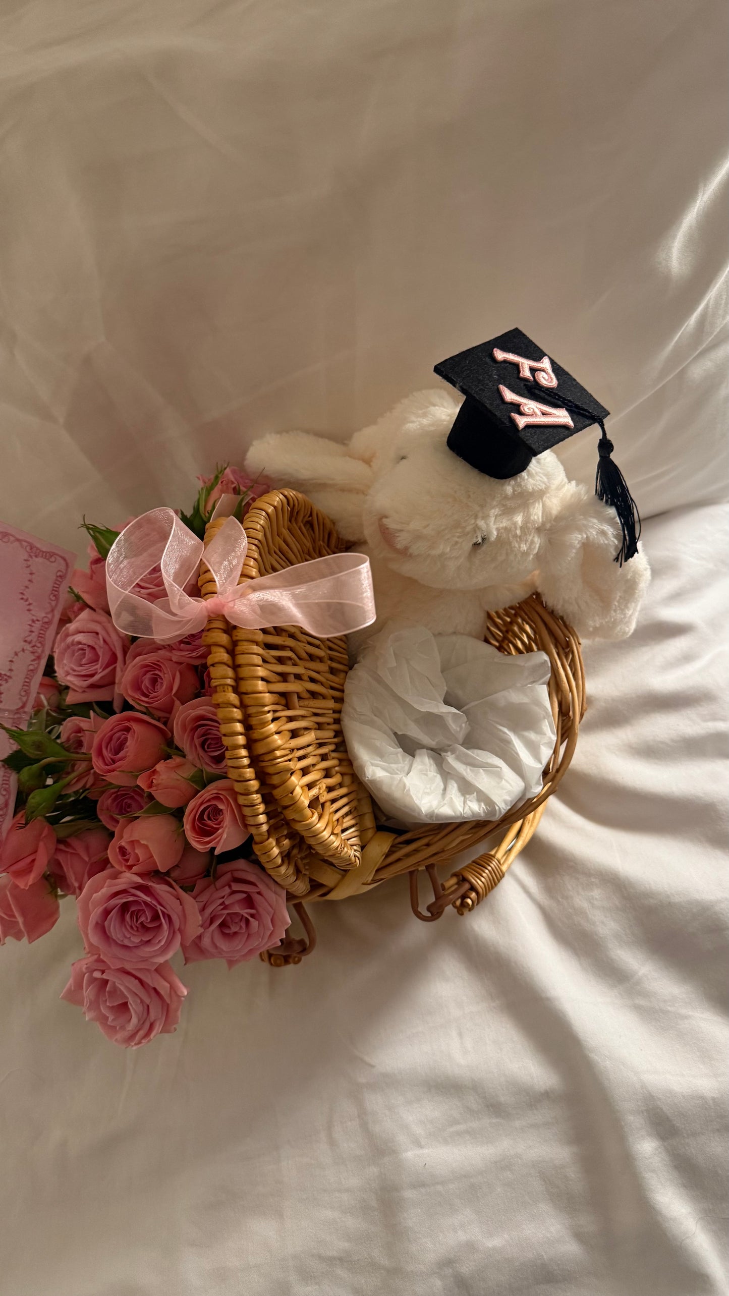 bunny basket 🐰🩷