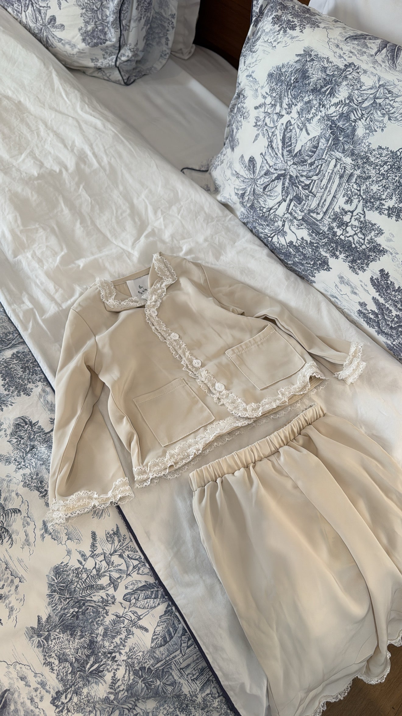 Little lace dreams kids ☁️