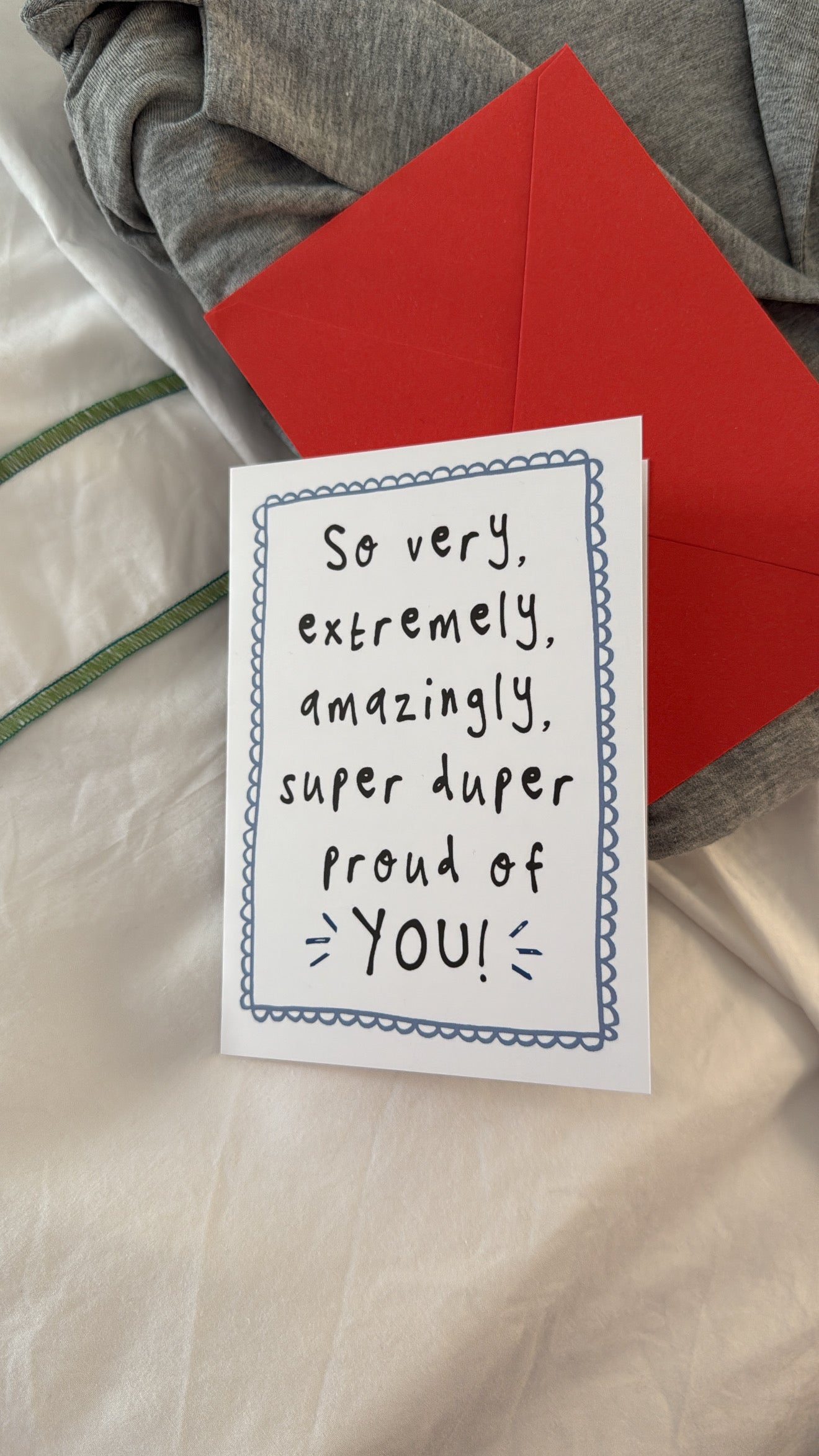 Graduates 2025 package 👩🏽‍🎓🤍💌