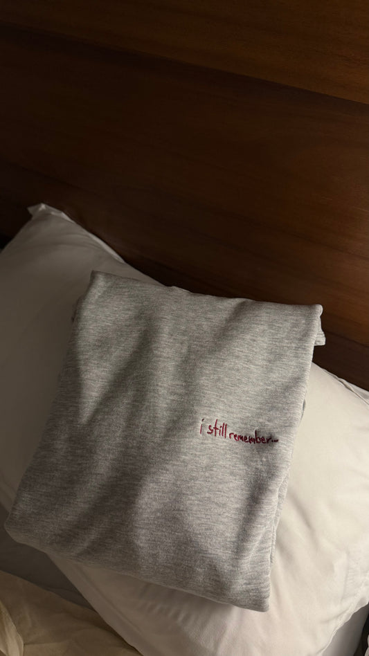 I still remember hoodie (pre order) 🌟❤️‍🩹📆