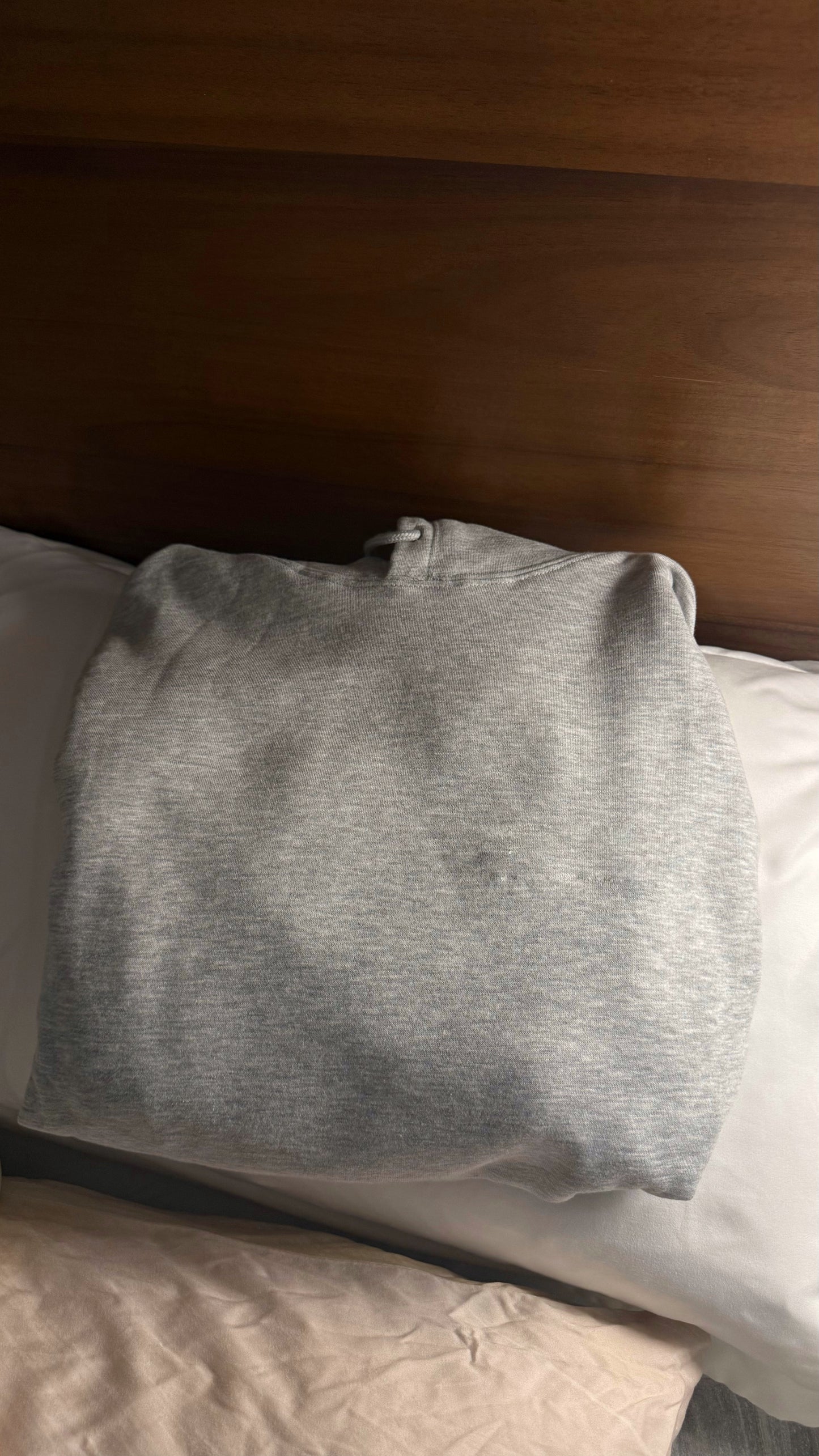 me in ur sweater 🌟❤️‍🩹📆 (pre order)